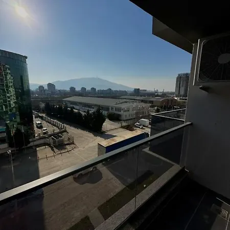 Corner 1 Apartment